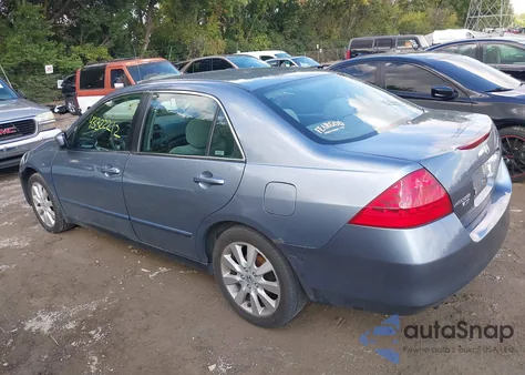 2007 Honda Accord 3.0 Se from USA, damaged, VIN 1HGCM66407A048389